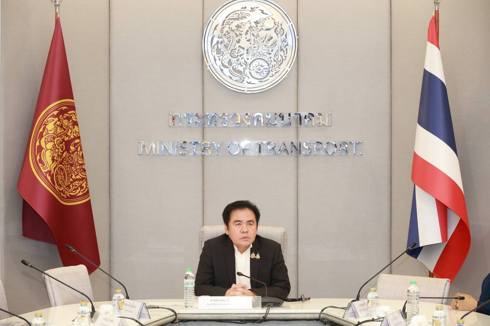 กรุงเทพมหานคร   ก.คมนาคมป้องกันการเกิดอุบัติเหตุรถโดยสารสาธารณะไม่ประจำทาง