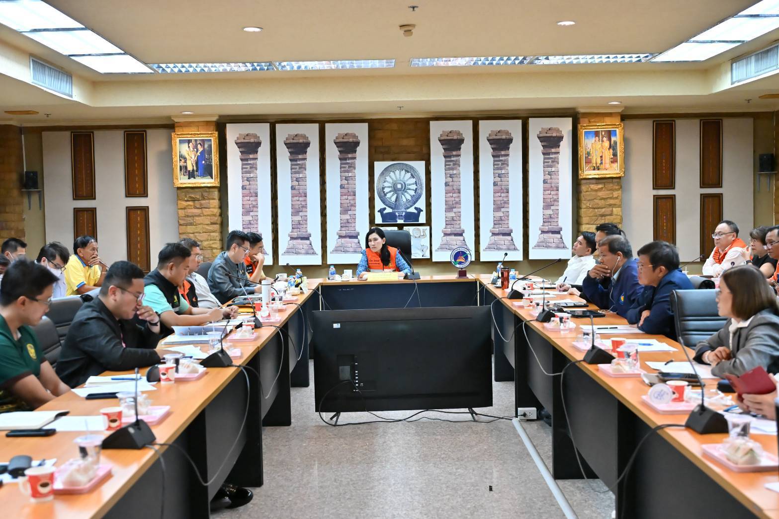 นครปฐม ร่วมหารือเตรียมการป้องกันและแก้ไขปัญหาอุทกภัยพื้นที่อำเภอเมืองนครปฐม