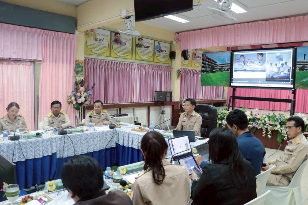 ศูนย์การเรียนปัญญาภิวัฒน์ เพชรเกษม สนับสนุนทุนการศึกษาโรงเรียน เขตบางแค