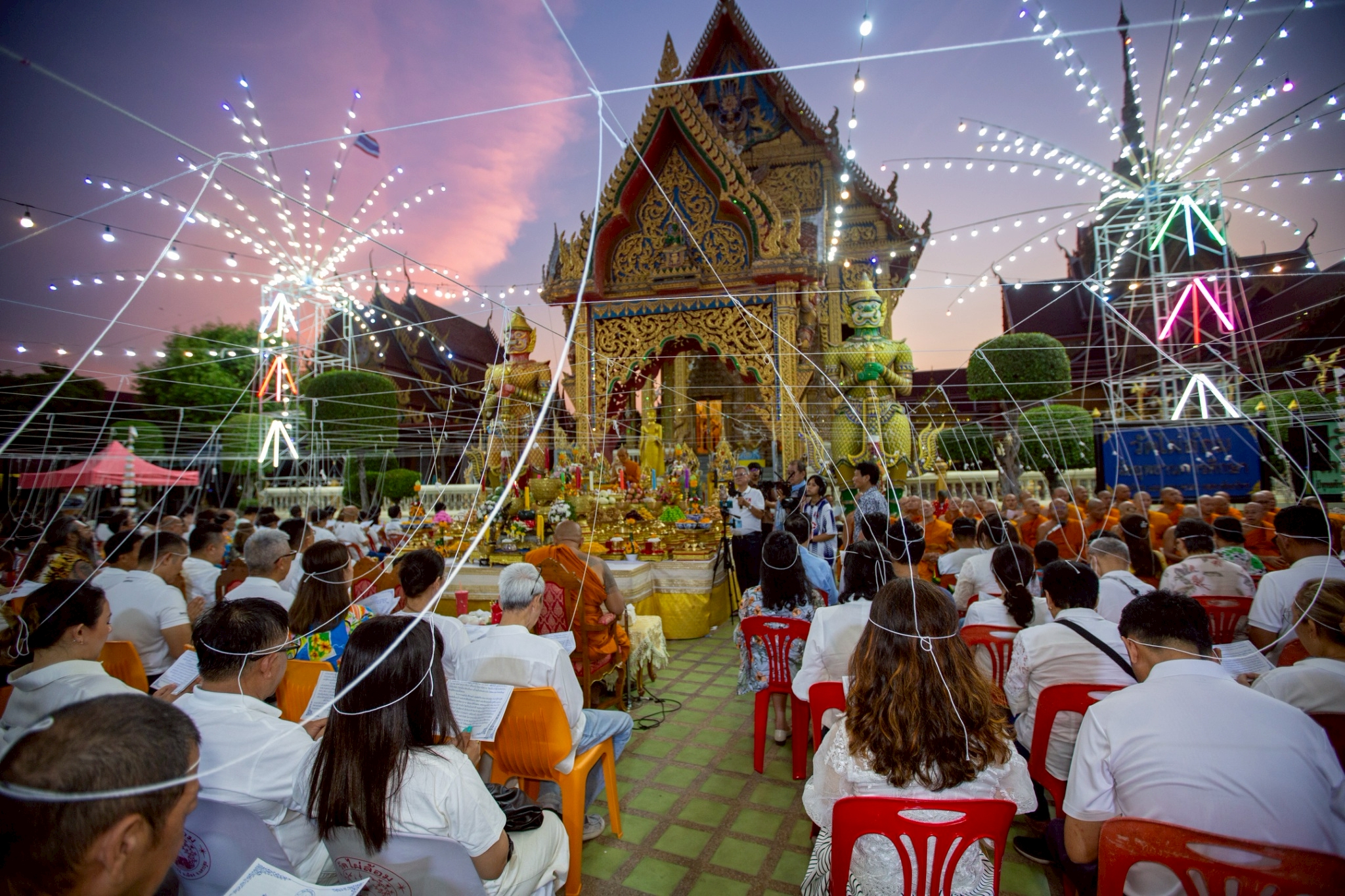 หลวงพี่น้ำฝน จัดพิธีขอขมากรรม สร้างกำลังใจ รับมหาสงกรานต์ 69 ในสถานการณ์วิกฤติโลก