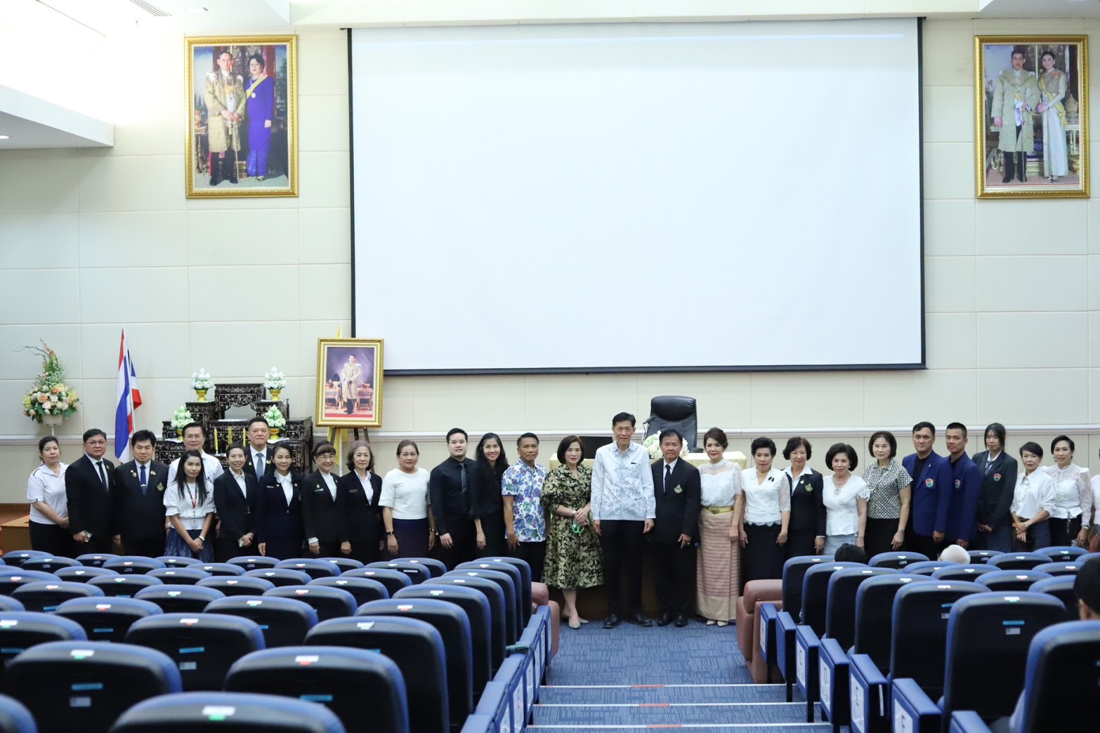 กรุงเทพมหานคร วิทยาลัยเทคโนโลยีปัญญาภิวัฒน์พร้อมให้โอกาสทางการศึกษาแก่เยาวชนศาลเยาวชนและครอบครัวกลาง