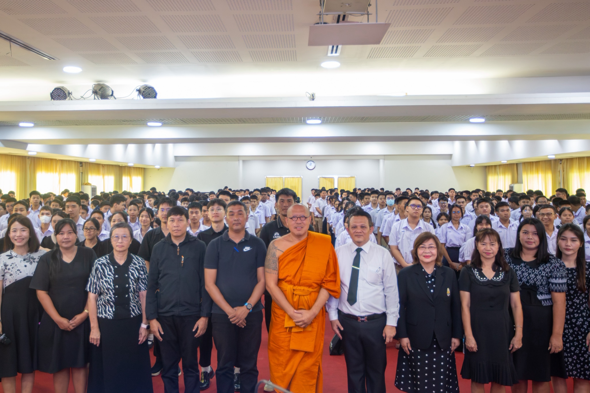 หลวงพี่น้ำฝน วัดไผ่ล้อมฯ บรรยายธรรมนำตื่นรู้ สู่ห้องเรียน โรงเรียนพระปฐมวิทยลัย